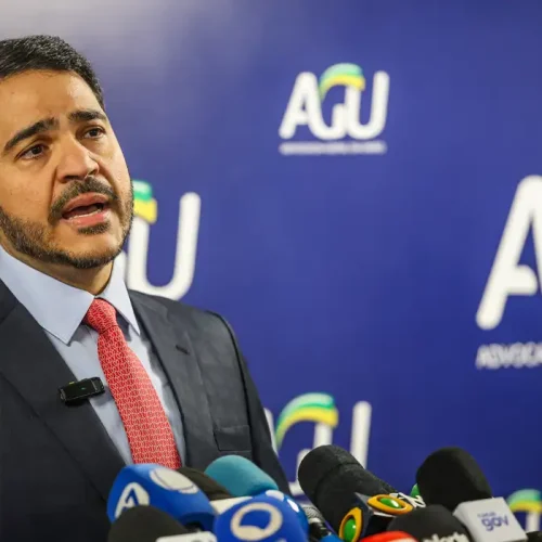 Presidência da República oficializa indicação de Jorge Messias ao STF