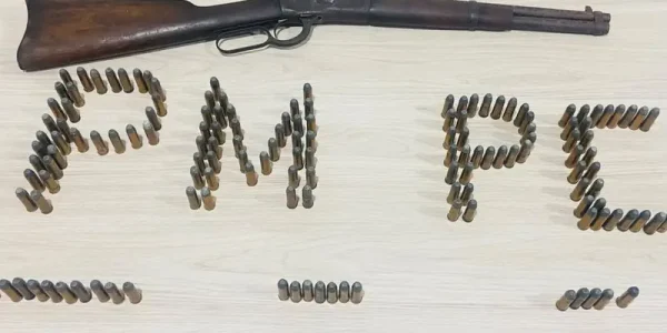 Arma e 150 munições são apreendidas em ação da polícia na zona rural de Taperoá