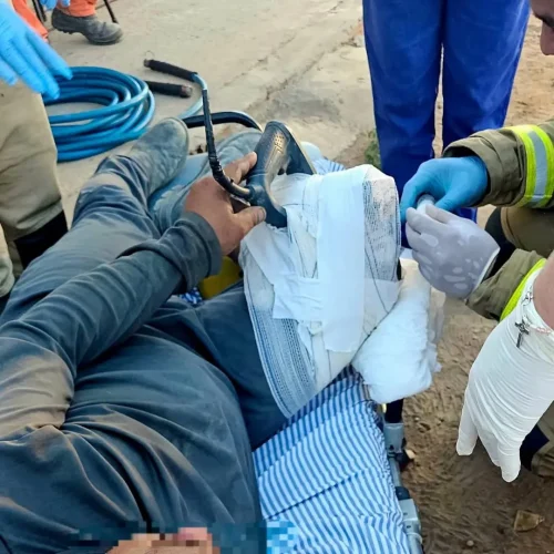 NO CARIRI: Homem sofre acidente de trabalho com ferramenta elétrica de corte e é encaminhado para atendimento médico