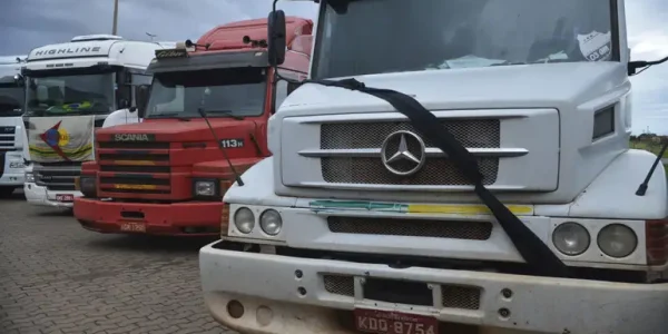 Após MP e resoluções, caminhoneiros descartam paralisação nacional