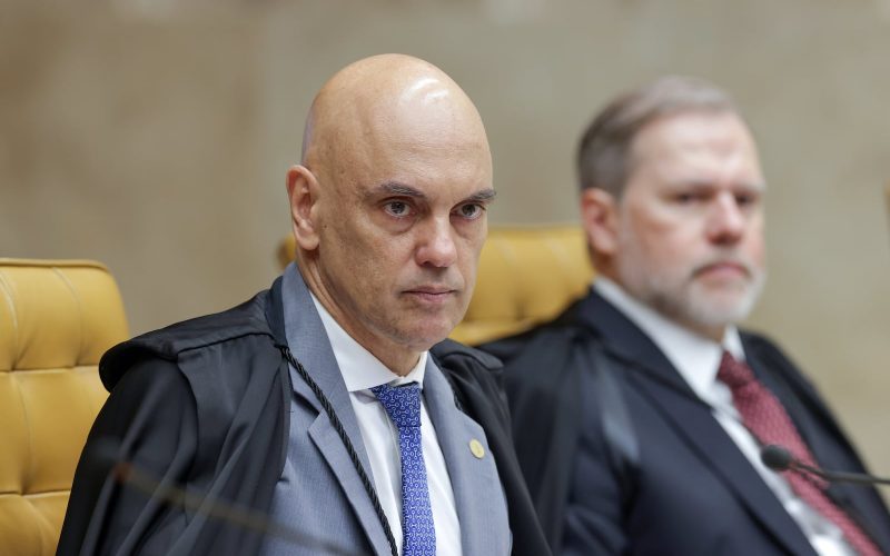 Senadores alcançam mínimo de assinaturas para criar CPI contra Moraes e Toffoli