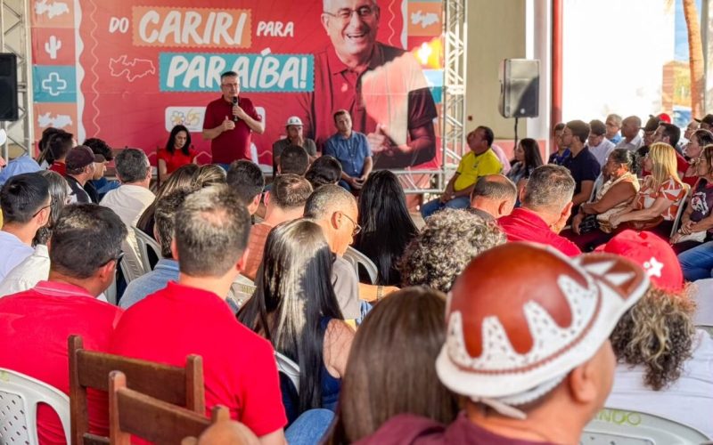 Seminário em Serra Branca reforça articulação política de Dr. Romualdo para a reeleição