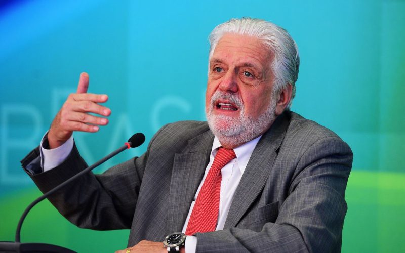 PF intima Jaques Wagner a depor sobre investigações do Banco Master
