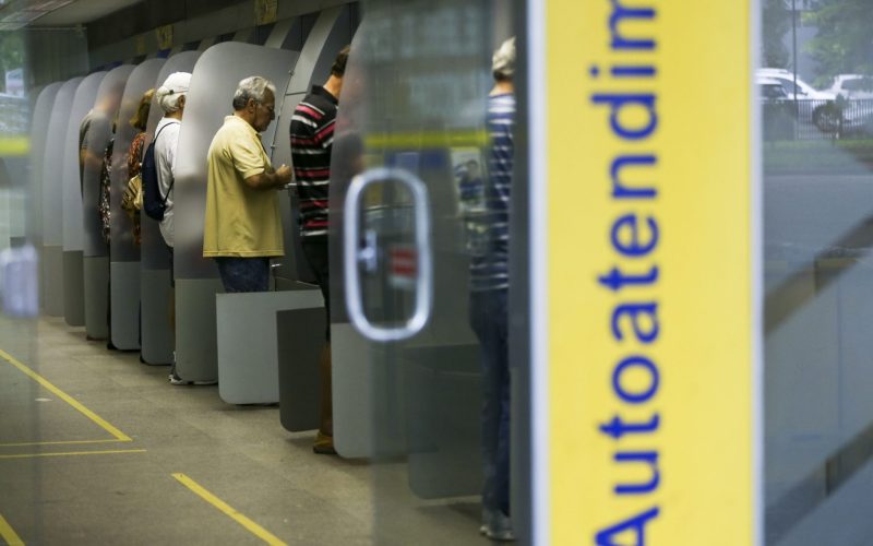 Bancários do BB e da Caixa na Paraíba aprovam greve a partir desta quinta (10)