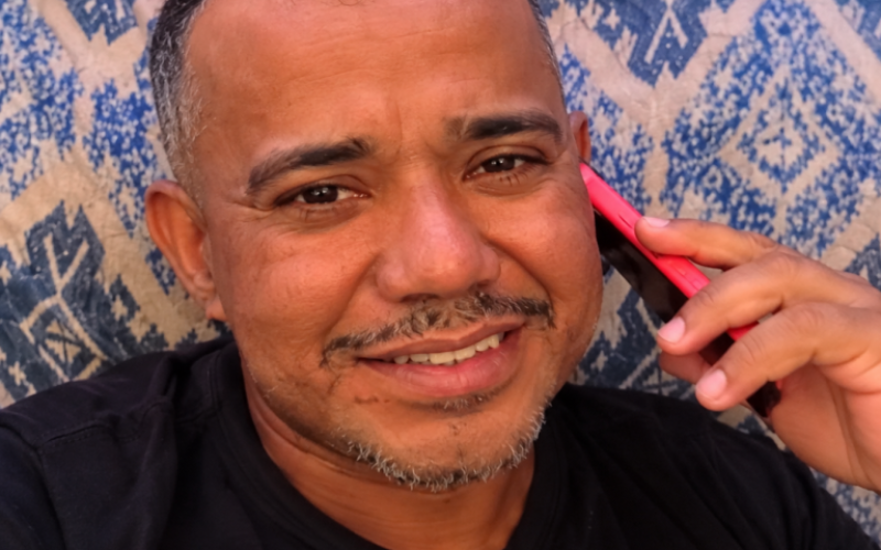 Homem é procurado após tentativa de feminicídio em Sumé; vítima foi atacada a golpes de faca