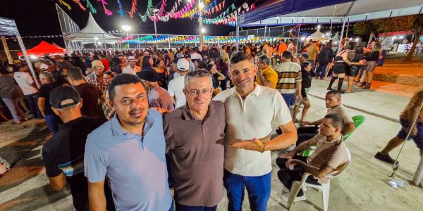 Deputado Dr. Romualdo anuncia R$ 850 mil em recursos para Caraúbas