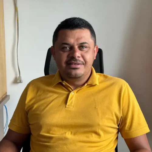 Prefeito Nerivan destaca transparência após fiscalização da Sudema e garante funcionamento do abatedouro de Caraúbas