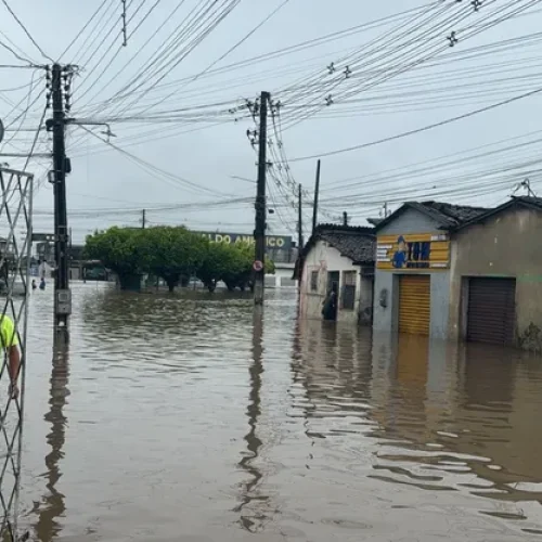 Chuvas na Paraíba deixam mais de 16 mil afetados e mais de 700 desabrigados