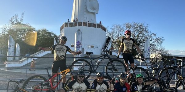 Movidos pela fé, ciclistas caririzeiros percorrem 500 km até Juazeiro do Norte