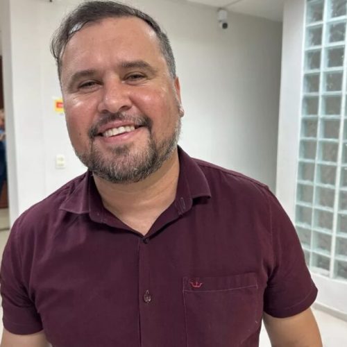 Projeto não entra na pauta e prefeito de Camalaú continua impedido de pagar atrações da festa de Santo Antônio