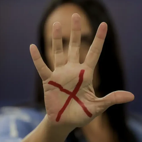 Lei que obriga agressores a pagarem custos em casos de violência doméstica é sancionada na Paraíba