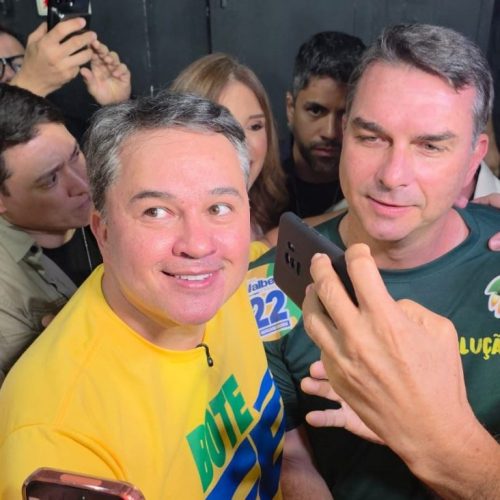 São João de Campina Grande terá presença de Flávio Bolsonaro, diz Efraim