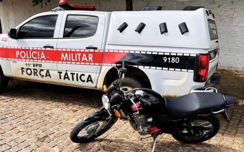 Polícia Militar conduz menor por direção perigosa e desobediência em Monteiro