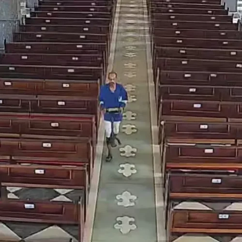 Homem é preso por furto da bancada de ofertório da Catedral de Cajazeiras