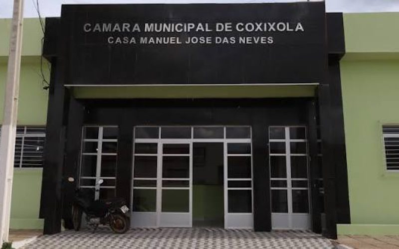 TCE notifica presidente da Câmara Municipal de Coxixola para esclarecer remuneração acima do limite constitucional