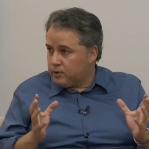 Efraim avalia que ‘polarização’ vai levá-lo ao segundo turno na Paraíba