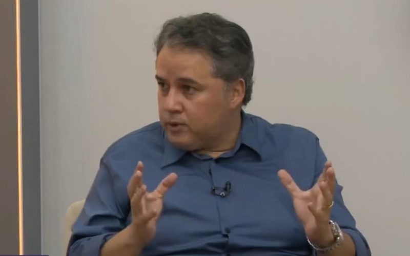 Efraim avalia que ‘polarização’ vai levá-lo ao segundo turno na Paraíba