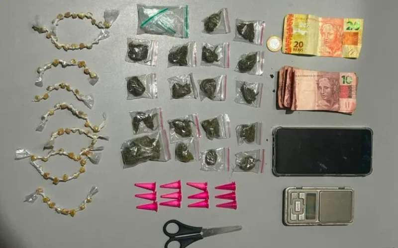 Polícia Militar apreende drogas e prende suspeito por tráfico em Monteiro