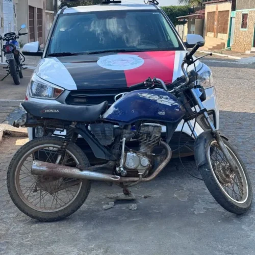 Polícia Militar apreende motocicleta adulterada em Barra de São Miguel