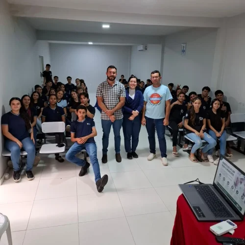 Prefeitura de São Domingos do Cariri realiza palestra educativa sobre a importância do Selo SIM na alimentação