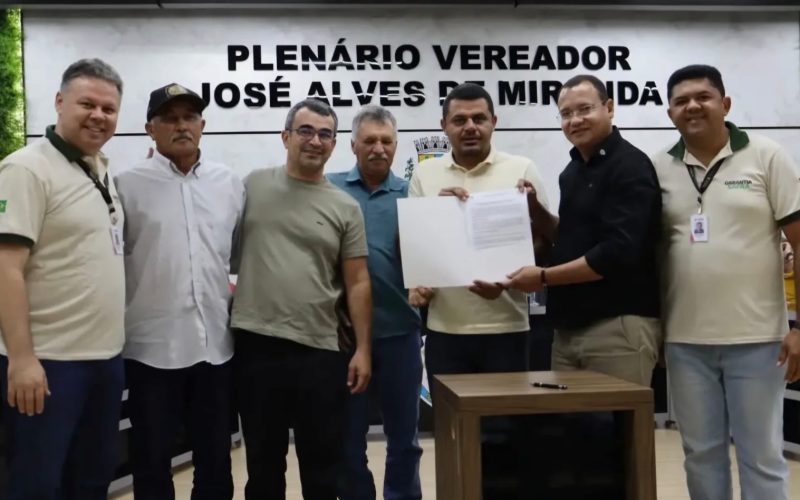 Prefeito Nerivan Gari participa de capacitação e assinatura do Termo de Adesão ao Garantia-Safra 2026/2027 em Soledade