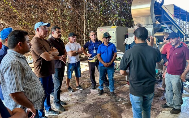 Missão Técnica leva vereador Chico e comitiva de Caraúbas a Petrolina-PE em busca de inovação para a fruticultura