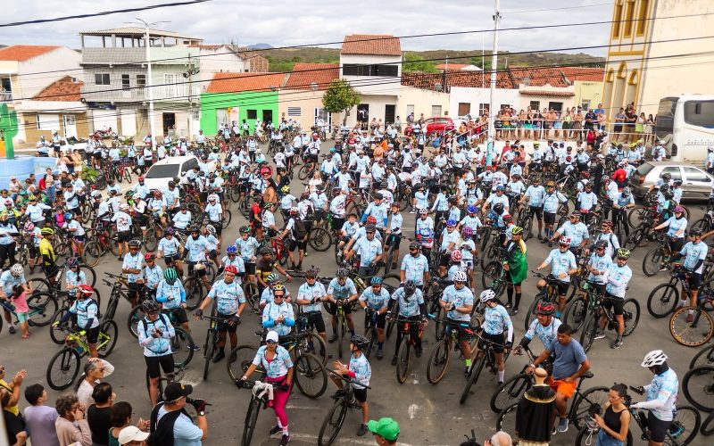9ª edição do Catobike reúne mais de 500 ciclistas e consolida São Domingos do Cariri como referência no cicloturismo regional