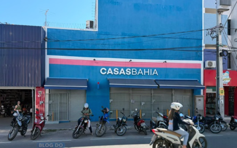 Casas Bahia fecha lojas na PB e demite quase dois mil funcionários de uma vez