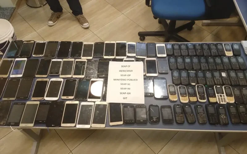 Governo publica banco para reunir dados de celulares roubados