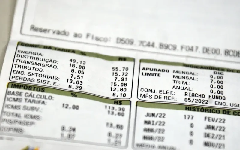 Fevereiro seguirá com bandeira tarifária verde na conta de luz