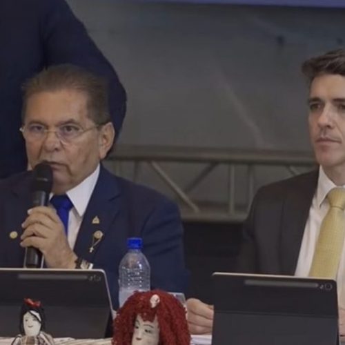 Galdino avisa a deputados que faltosos terão salários cortados