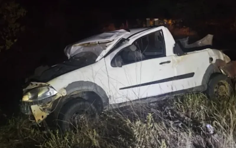Homem morre e uma pessoa fica ferida em acidente de carro, no Cariri