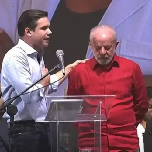 Lula agradece Motta por declaração de apoio à reeleição durante telefonema