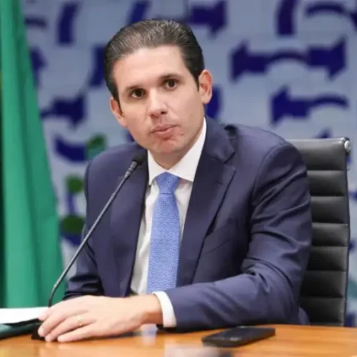 Hugo prevê que não há apoio suficiente para aprovar redução da maioridade penal na PEC da Segurança em ano eleitoral