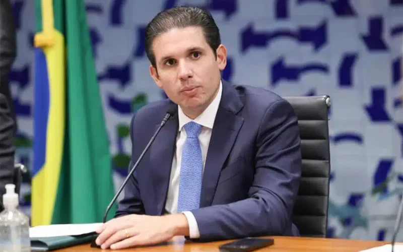 Hugo prevê que não há apoio suficiente para aprovar redução da maioridade penal na PEC da Segurança em ano eleitoral