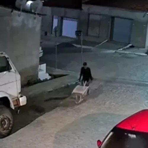 Homem com mandado de prisão em aberto é localizado durante investigação de furto em Barra de São Miguel