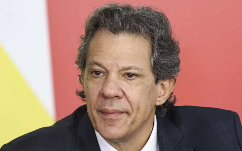 Haddad fará proposta aos estados para conter preços dos combustíveis