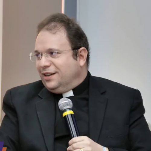 Padre Fabrício explica razão de não ter aceitado convite de Cícero e Veneziano