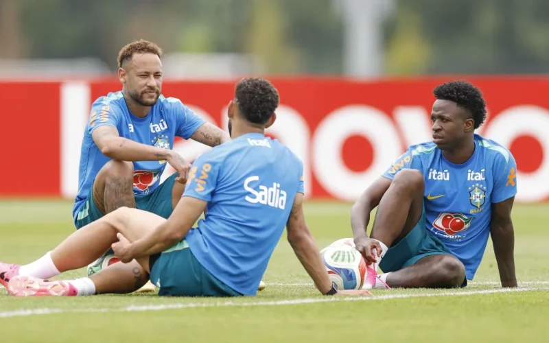 Brasil enfrenta Escócia hoje com possibilidade de estreia de Neymar na Copa do Mundo